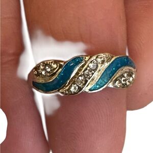 Elegant Silver and Blue Wave Ring